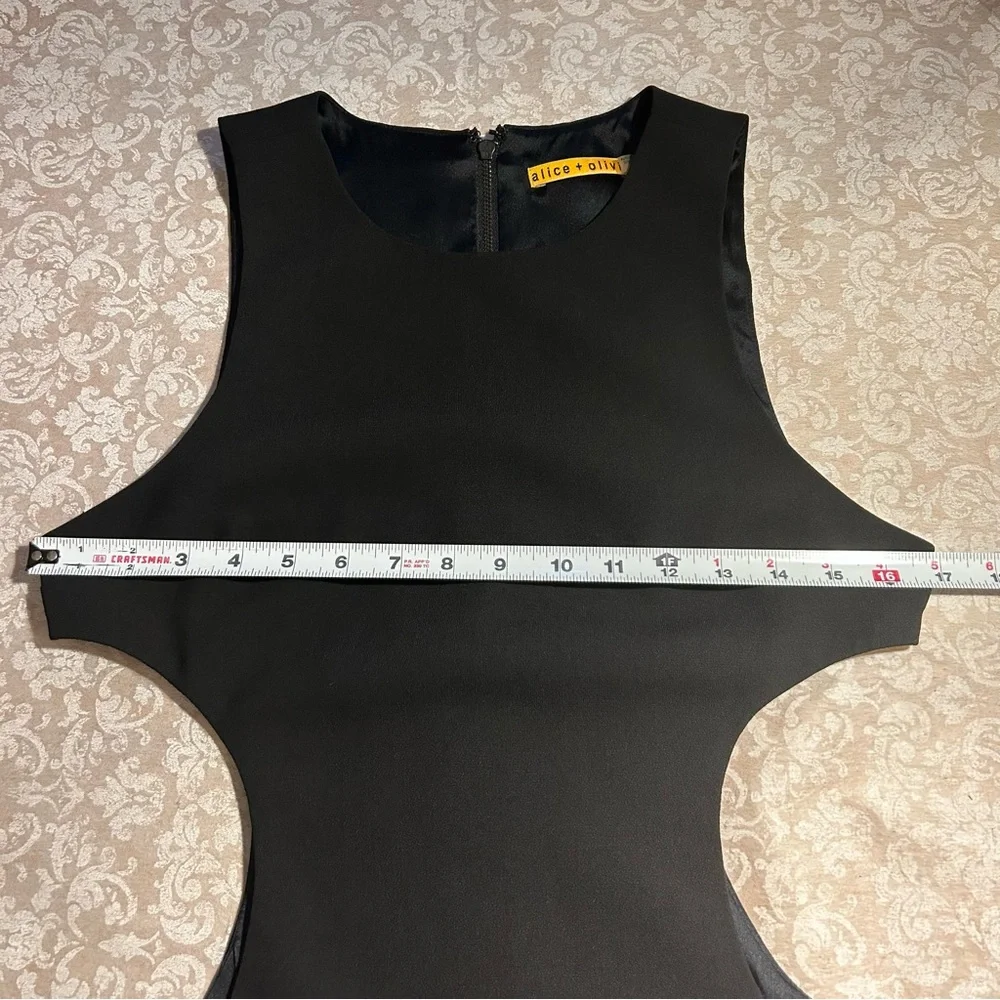 Alice + Olivia ~ Black Cut Out Sleeveless Silk-Lined Short Dress in Small